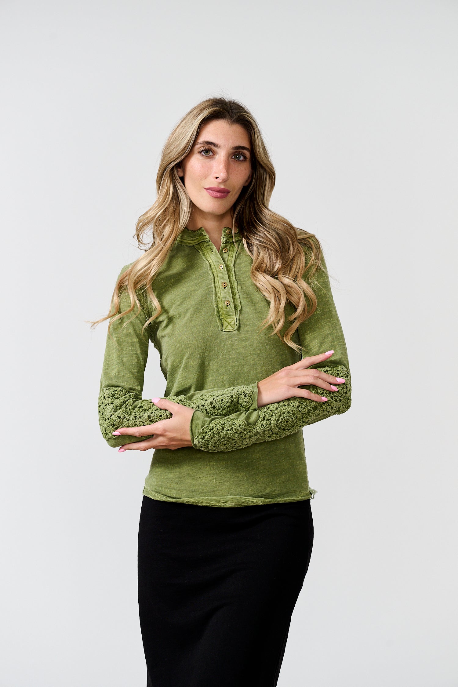 Tops – Hats to Hose