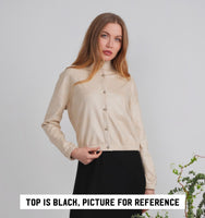 Blanc et Noir Round Buttons Top