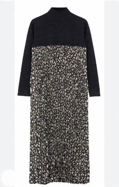 Papillon Printed Pleated Maxi Robe