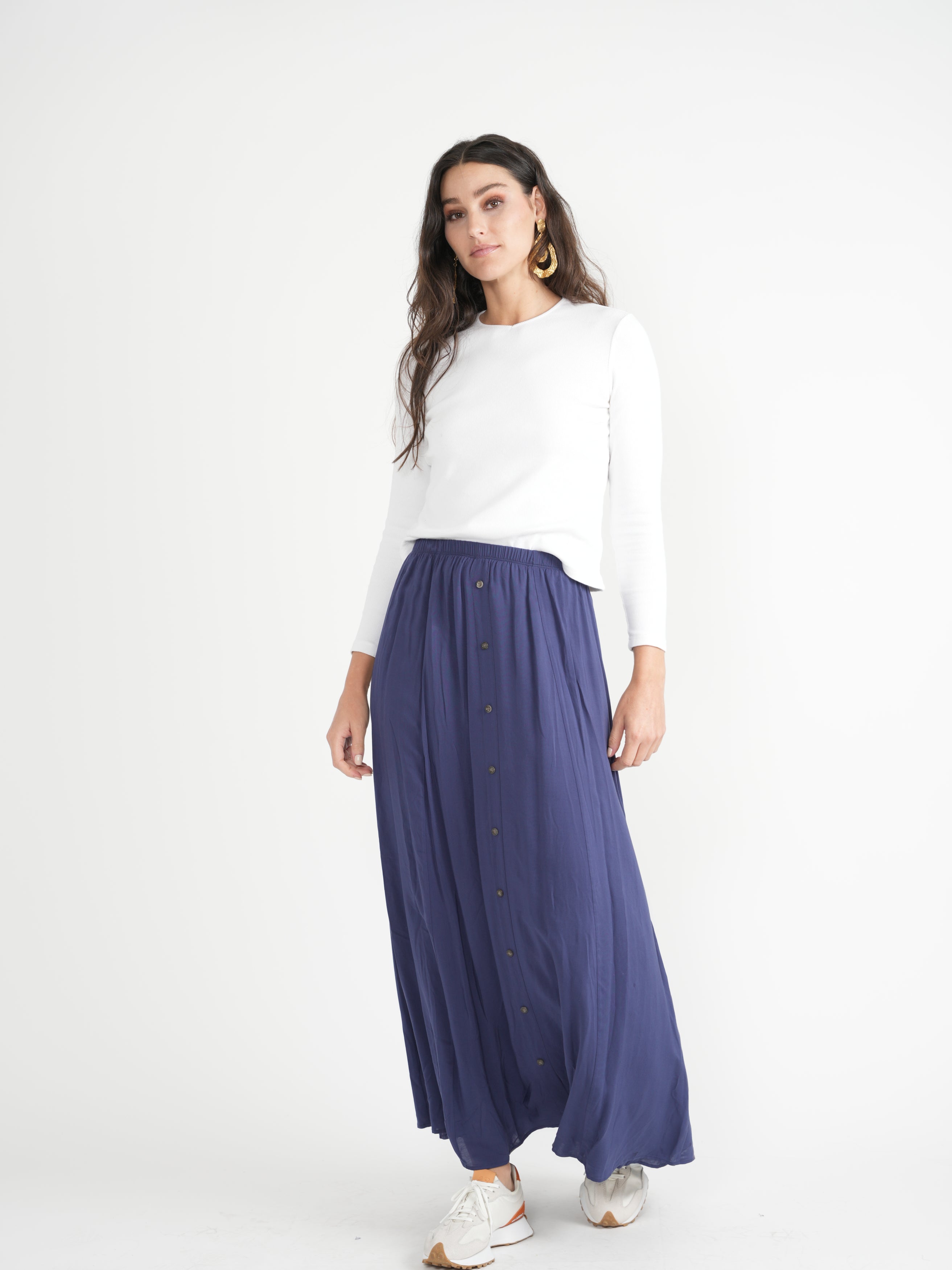 【THE MOZZ】Louis Full Button Skirt SB4CM8724SL.jpg?v=1707413005
