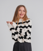 MiuMax Mock Crop Wave Sweater